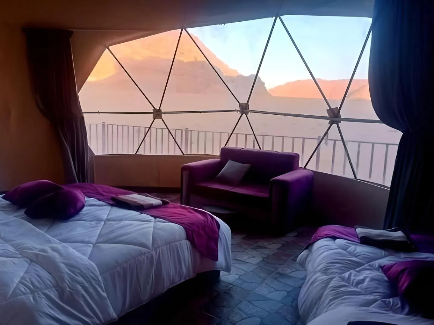 Wadi Rum Lona Camp Άκαμπα Πανδοχείο